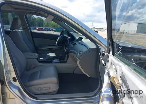 2010 Honda Accord 3.5 Ex-L z USA, uszkodzony, nr VIN 5KBCP3F87AB001934